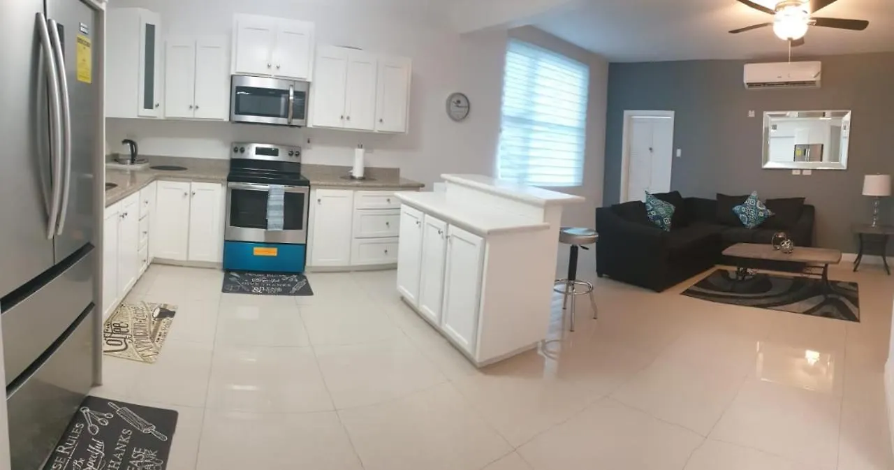 Harloe'S Apartment Kingston Jamaica