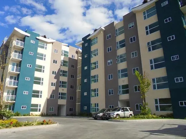 Harloe'S Apartment Kingston